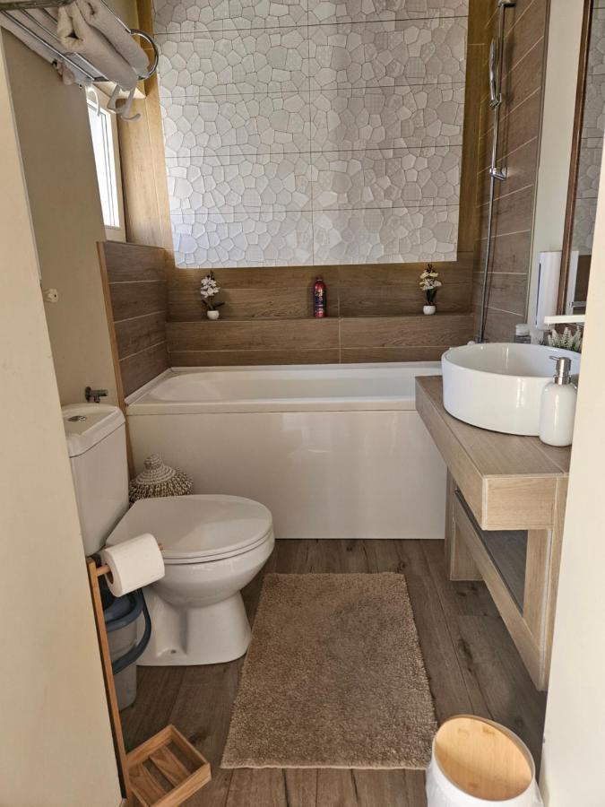 Laci Lak Premium Apartment Орадя Екстер'єр фото